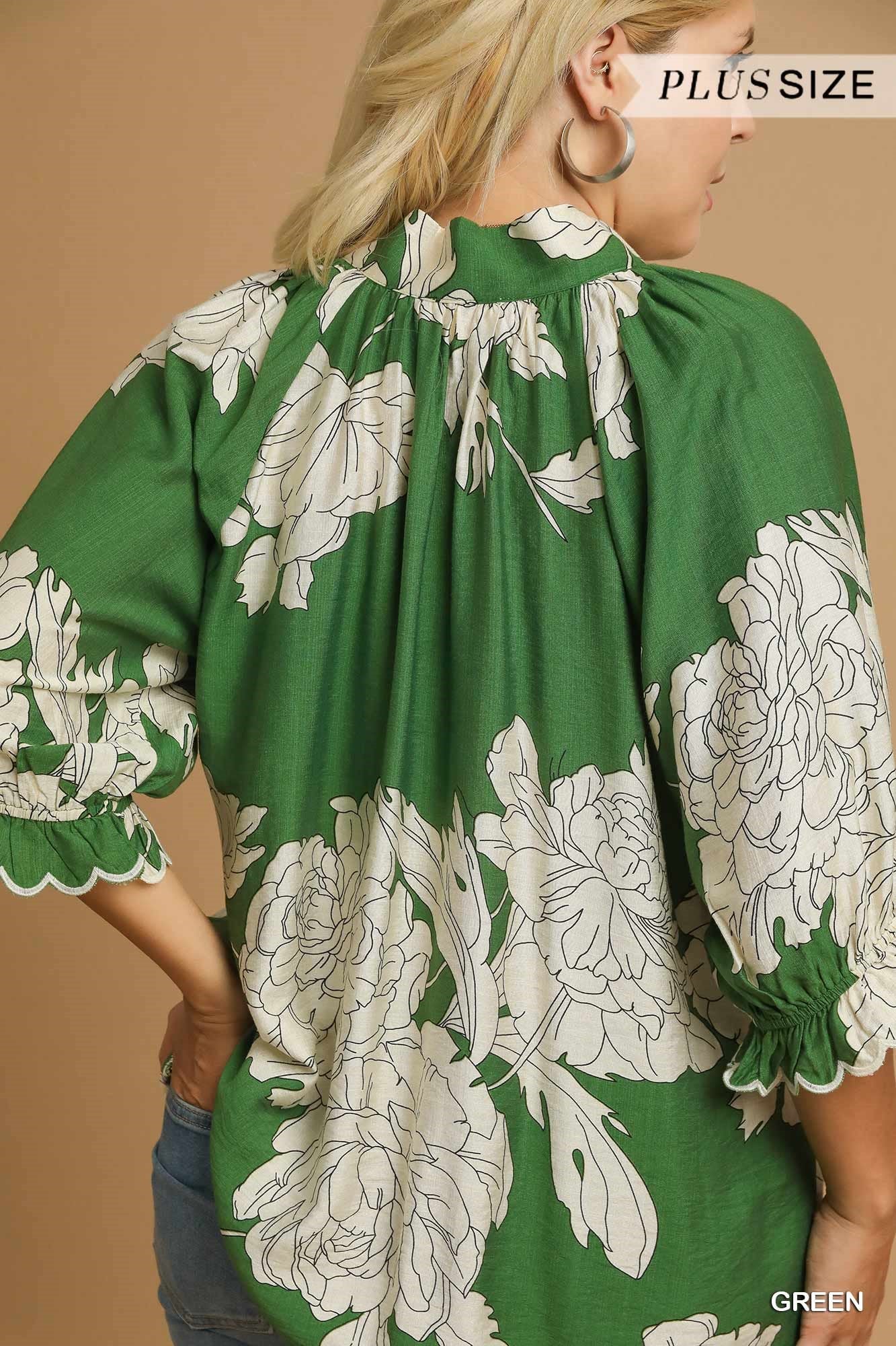 Floral Scallop Trim Blouse