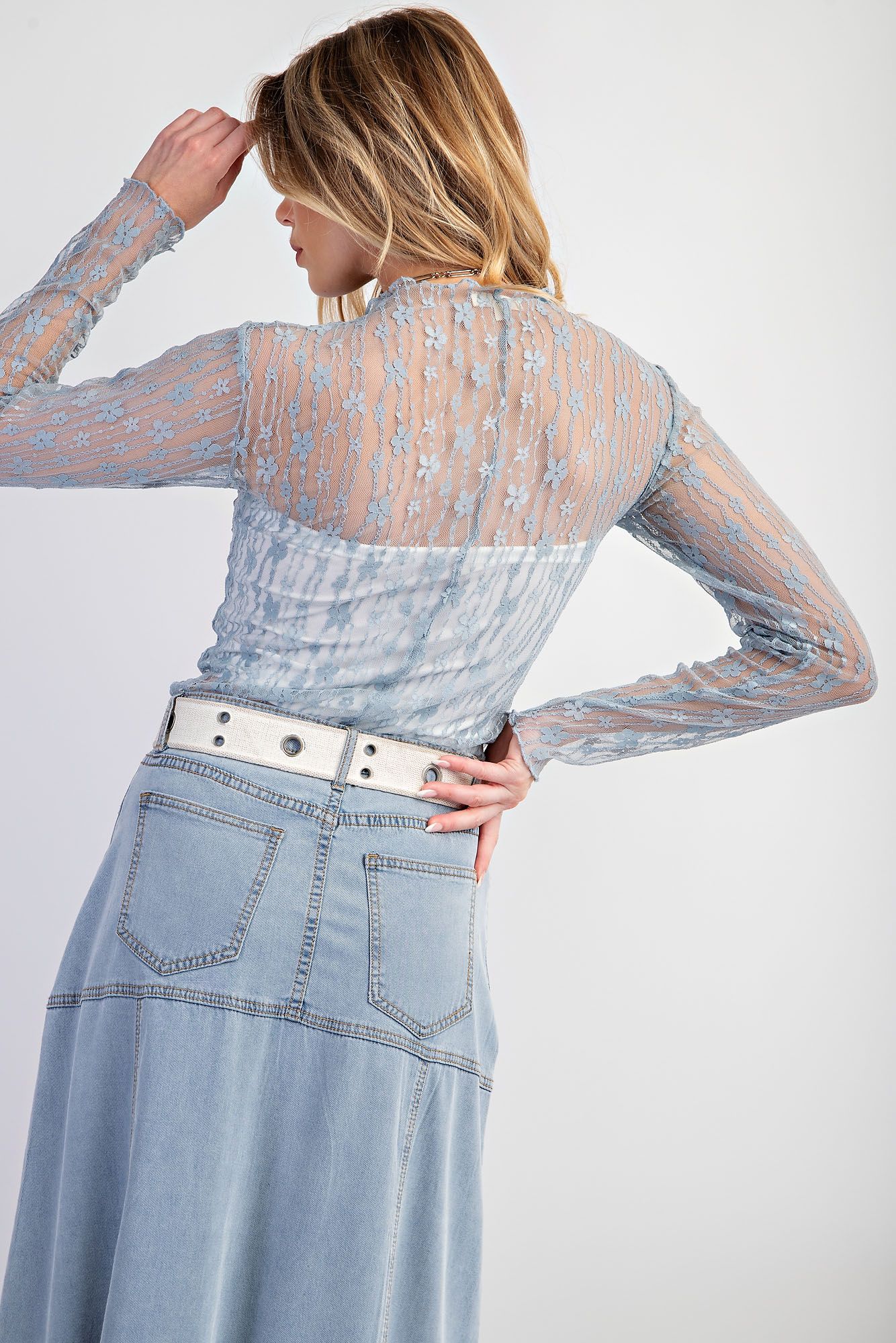 Flower Detail Lace Top