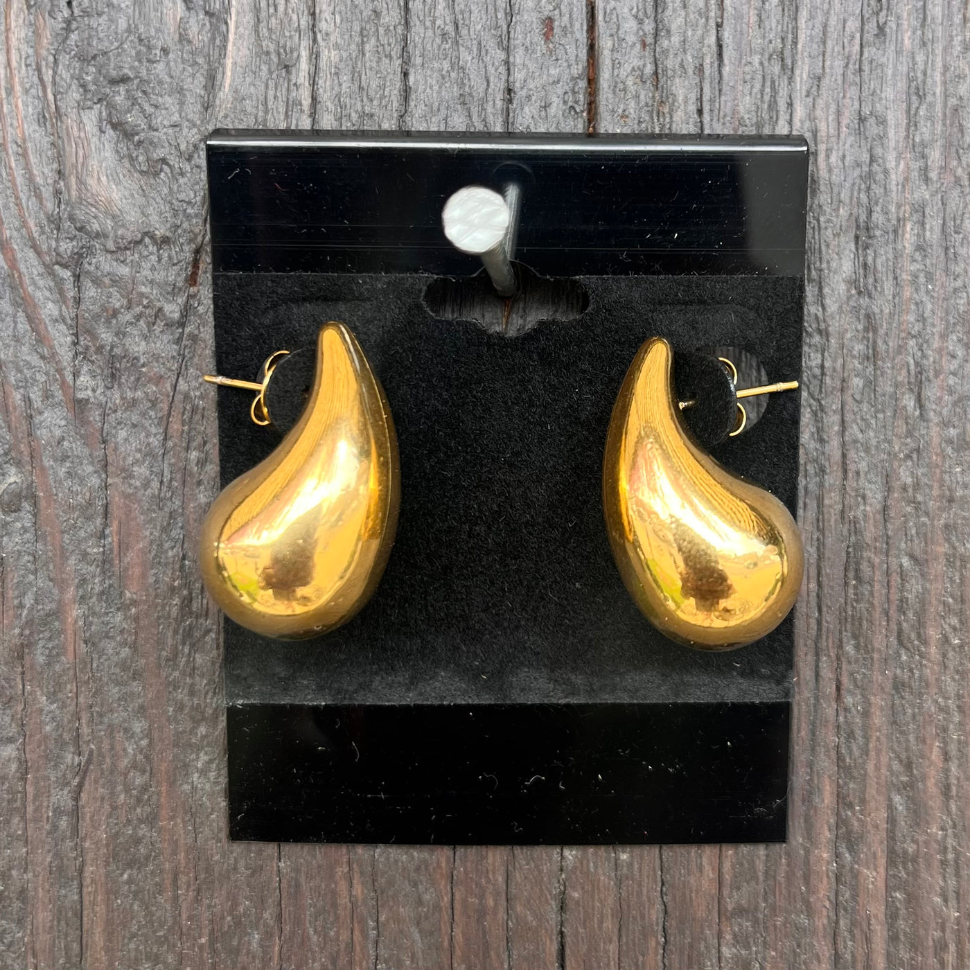 Small Teardrop Earring