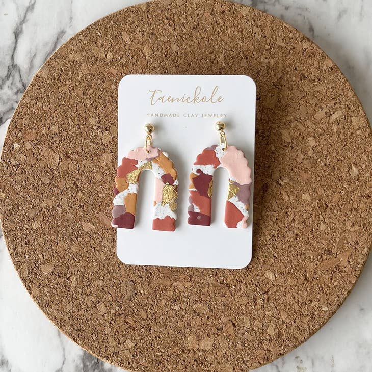 Scalloped Arch Earring